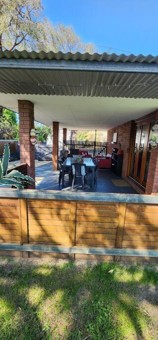 Abbey Beach Cottage Busselton Exterior photo